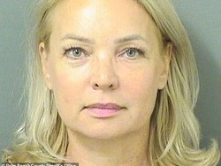 Sosialita Glamour Jual Chanel Ternyata Barang KW Kini Ditangkap