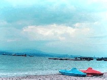 Pantai Tiska: Daya Tarik, Lokasi, Jam Buka, Rute dan Biaya