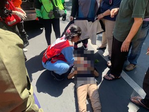 Pejalan Kaki Tewas Usai Ditabrak Motor di Jalan Sulawesi Surabaya