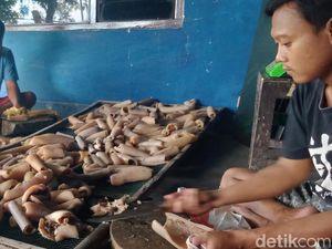 Idul Adha, Perajin Rambak dan Abon Sapi di Cawas Klaten Panen Cuan
