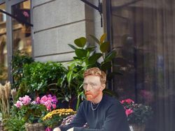 Ketika Photoshop Sulap ikon Klasik Jadi Influencer