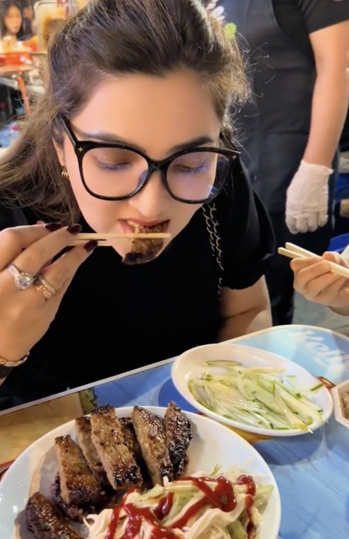 Seru! Ashanty Jajan di Minimarket Korea hingga Pojangmacha
