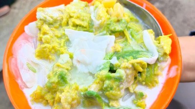 Slurpp! 20 Es Teler Manis Segar Ada di Sini
