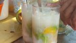 Slurpp! 20 Es Teler Manis Segar Ada di Sini