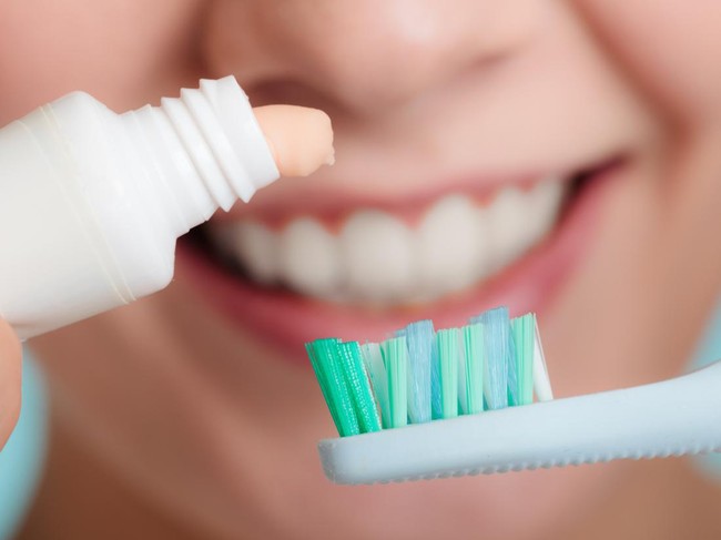 5 Manfaat Sehat Jika Rajin Sikat Gigi Sebelum Sarapan