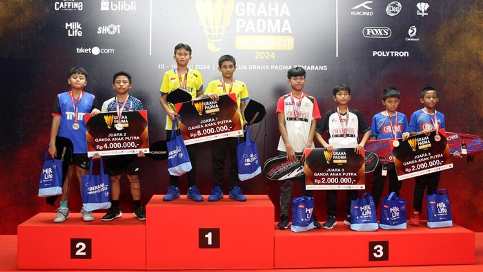 Kejuaraan bulutangkis Graha Padma Walikota Cup 2024 tuntas. PBSI berharap muncul bibit-bibit juara dari ajang ini.