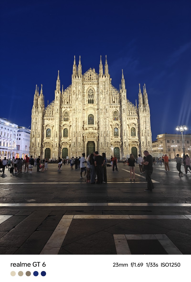 Hasil foto Realme GT 6