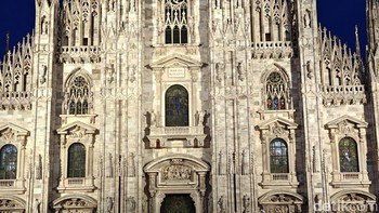 Contoh zoom optik 2x malam hari. Foto: Rachmatunnisa