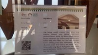 Gigi Balang. Gigi balang adalah salah satu ornamen khas betawi. Ornamen ini biasanya ditemukan pada lisplang rumah-rumah adat betawi. Bentuknya yang menyerupai segitiga berjajar bak gigi belalang melambangkan kehidupan yang harus diisi dengan kejujuran, rajin, ulet, dan sabar. Terdapat 5 jenis ornamen gigi balang yakni, tumpal, wajik, susun dua, potongan waru, dan kuntum melati. 