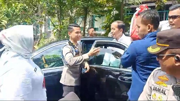 Presiden Jokowi mengunjungi Museum Manusia Purba Sangiran, Rabu (19/6/2024).