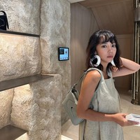 Sebelumnya Lee Yoon Jin tidak segan untuk mengungkap detail perceraian mereka. Dikatakan jika pemeran Prime Minister & I bersama Yoona SNSD tersebut mempersulit proses perpisahan dan dilarang untuk masuk ke rumah untuk bertemu Daeul. Salah satu alasannya mengakhiri rumah tangga adalah karena suami disebut punya kehidupan rahasia. Foto: Instagram @yoonj.lee