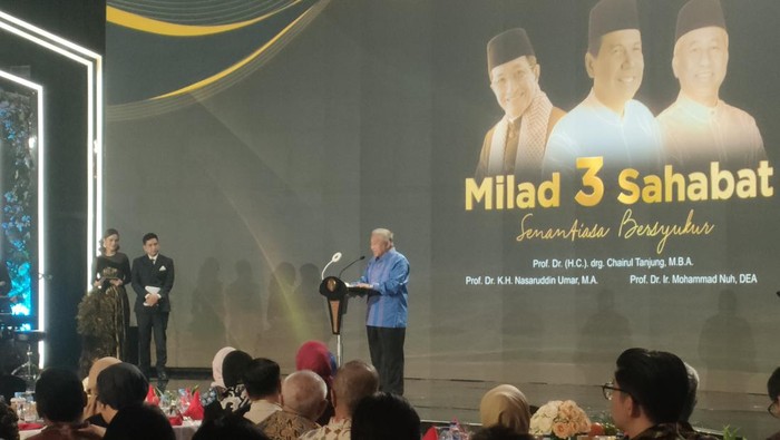 Mohammad Nuh di acara milad ke-62 tahun Chairman CT Corp Chairul Tanjung bertajuk Milad 3 Sahabat, Senantiasa Bersyukur.