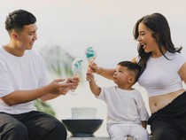 Nikita Willy Isyaratkan Hamil Anak Kedua Berjenis Kelamin Laki-laki