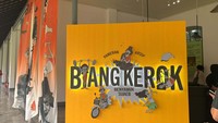 Diinisiasi oleh Irama Nusantara x Kineforum, pameran berjudul BIANG KEROK: Pameran Arsip Benyamin Suaeb menawarkan kesempatan emas bagi pengunjung untuk menyelami perjalanan karir Bang Ben sejak ia lahir hingga meninggal dunia.  