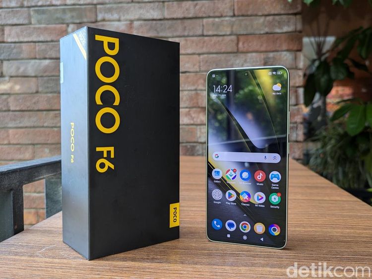 Unboxing Poco F6, HP Jago Gaming dengan Fitur AI