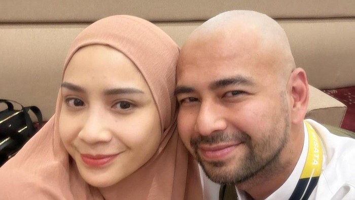 Raffi Ahmad dan Nagita Slavina selesai menjalani rangkaian haji.