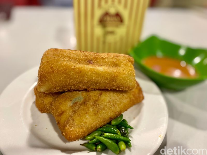 Review Battle Risoles Ragout Ayam