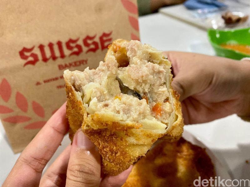 Review Battle Risoles Ragout Ayam
