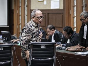 Beda Nasib 2 Eks Anak Buah SYL: Hukuman Kasdi Disunat, Vonis Hatta Diperberat