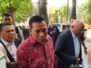 Kusnadi Staf Hasto Kristiyanto PDIP Penuhi Panggilan KPK
