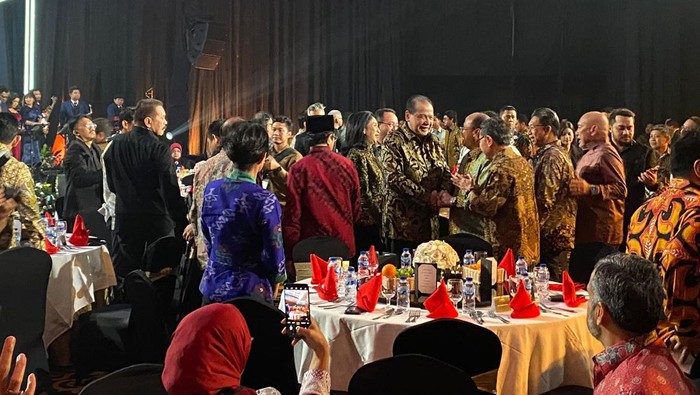 Suasana acara Milad 3 Sahabat Senantiasa Bersyukur yang digelar Chairman CT Corp Chairul Tanjung (CT) di Menara Bank Mega, Jalan Tendean, Jakarta Selatan, Rabu (19/6/2024).