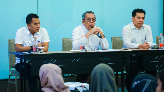 Wali Kota Tangerang Selatan (Tangsel) Benyamin Davnie