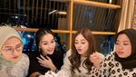 Keseruan Ayu Ting Ting Kulineran hingga Jadi Panitia Kurban