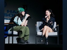 Jennie BLACKPINK Pandu Acara Bareng Billie Eilish, Warganet Heboh Jennie BLACKPINK Pandu Acara Bareng Billie Eilish, Warganet Heboh