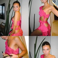 Dilansir DailyMail, hubungan Jackie dengan anak David Beckham tersebut memang sedang dekat namun belum benar-benar resmi. Foto: Instagram Jackie Apostel