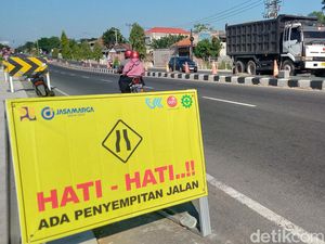 Belum Ada Rambu, Contraflow Jalan Jogja-Solo di Exit Tol Ceper Diundur