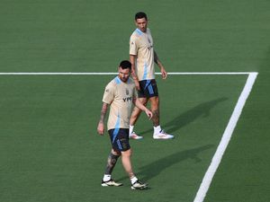 Scaloni: Nikmati Messi-Di Maria Selagi Bisa