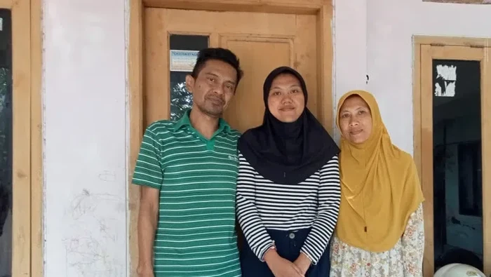 Loves dan kedua orang tuanya