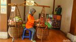 Mencicipi Ragam Jajanan Khas Betawi di Setu Babakan