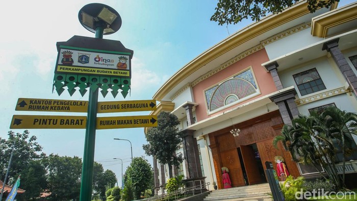 Mengenal Lebih Dalam Budaya Betawi di Setu Babakan Mengenal Lebih Dalam Budaya Betawi di Setu Babakan