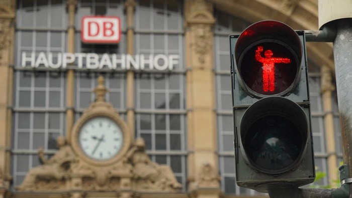 Meriahkan Euro 2024, Jerman Modifikasi Traffic Light Bernuansa Sepak Bola Meriahkan Euro 2024, Jerman Modifikasi Traffic Light Bernuansa Sepak Bola