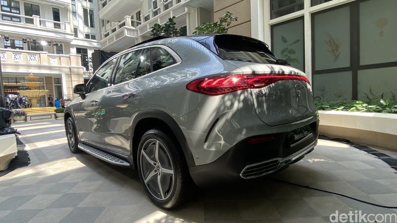 Mobil Listrik Mercedes-EQE SUV Hadir di Indonesia