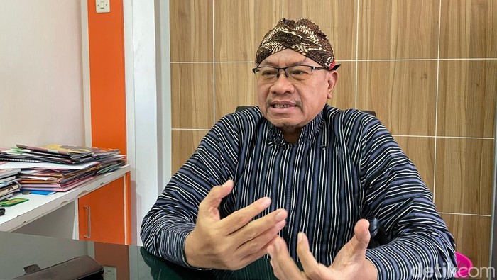 Kepala Diskominfo Kulon Progo, Agung Kurniawan saat memberikan keterangan soal Program Sapa Warga di kantornya, Kamis (20/6/2024).