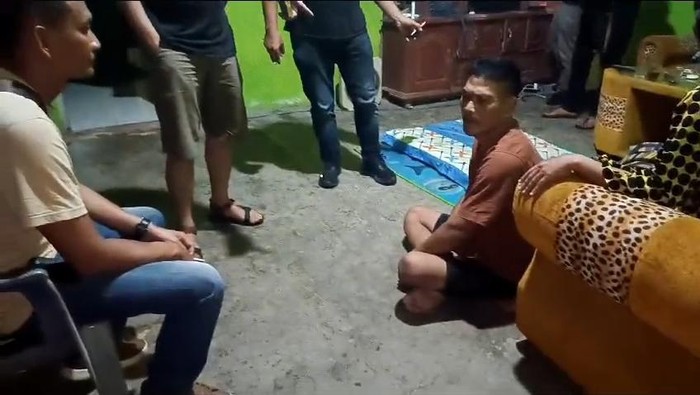 Penampakan pria yang videonya pakai sabu viral di media sosial
