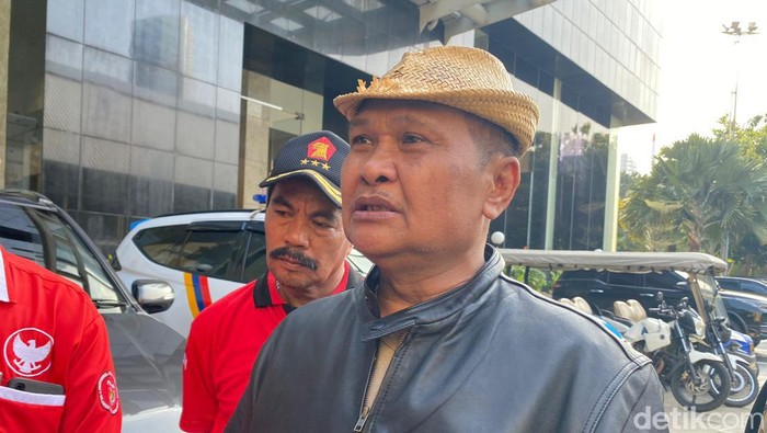 Projamin mewakili Persaudaraan Islam Tionghoa Indonesia (PITI) menyurati Polda Metro Jaya terkait dugaan kasus penistaan agama Pendeta Gilbert Lumoindong. (Wildan/detikcom).