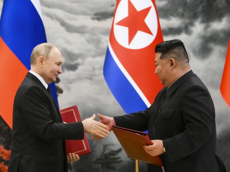 Putin-Kim Jong Un Sepakat Saling Bantu Jika Negara Mereka Diserang