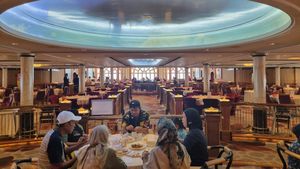 Cantiknya Deretan Restoran di Kapal Pesiar Resorts World One