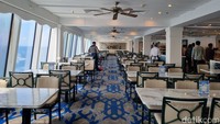 Selain Dream Dining, ada pula restoran yang mungkin bisa menjadi opsi traveler muslim. Yakni The Lido yang menyajikan makanan tanpa babi ataupun lemak babi. Selain itu, restoran itu juga menyajikan tampilan yang tak kalah menarik dengan nuansa tropis.