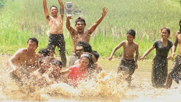 Tradisi Megoak-goakan di Buleleng. (Dok. Kemenparekraf)