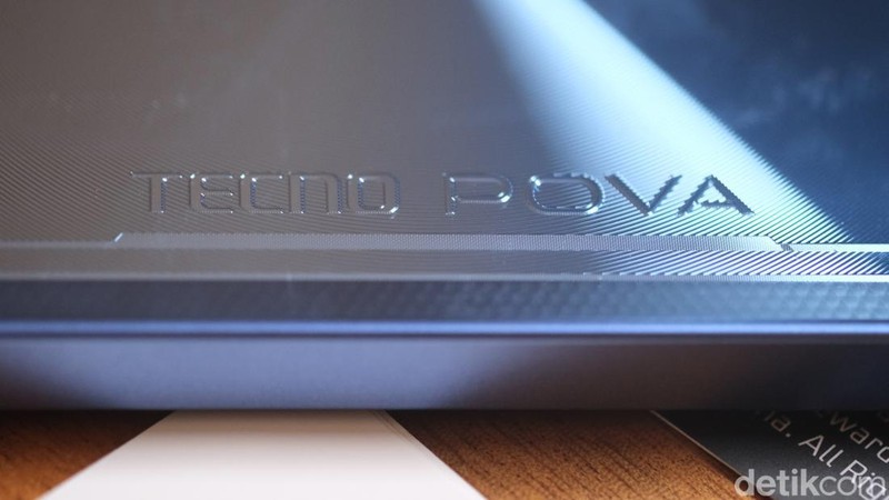 Unboxing Tecno Pova 6