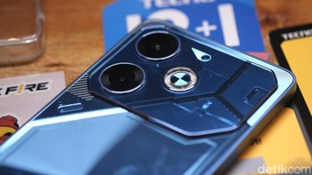 Di sektor kamera, HP ini memiliki kamera utama 108MP Ultra Vivid dan kamera depan Ultra-Clear 32MP dilengkapi dengan Ambient Flash Selfie. Foto: detikINET/Anggoro Suryo Jati