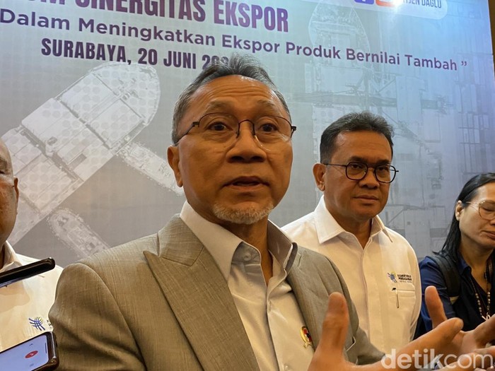 Zulhas di Forum Sinergitas Ekspor Surabaya.