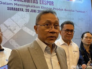 Mendag Zulhas Beri Sinyal Minyakita Naik Minggu Depan