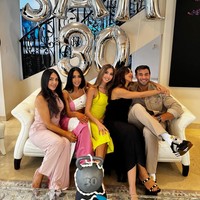 Wanita keturunan Iran-Amerika tersebut berhasil mengalahkan 19 kontestan dan akan dikirim berkompetisi di Miss Universe ke-73. Ia merupakan bungsu dari lima bersaudara dan adik dari Sam Asghari, mantan suami Britney Spears.  Foto: Instagram