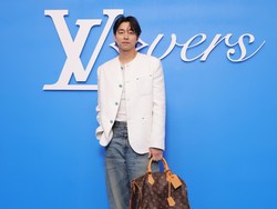 Adu Tampan 10 Artis di Paris Mens Fashion Week, Byeon Woo Seok - Gong Yoo
