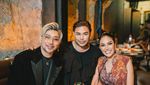 Gaya Ivan Gunawan saat Ngopi dan Kulineran di Bali